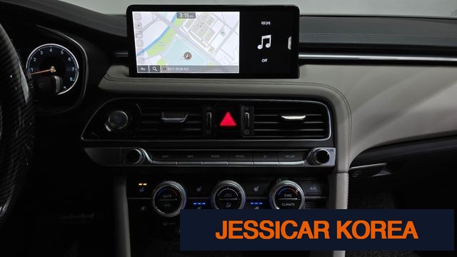 2021 Genesis The New G70 - Thumbnail 7