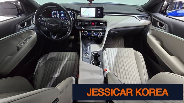 2021 Genesis The New G70 - Thumbnail 14