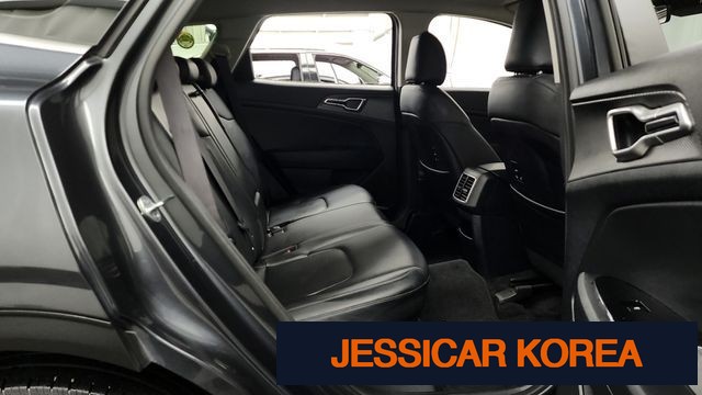2022 Kia Sportage 5th Gen - Thumbnail 19