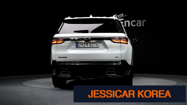2020 Chevrolet Traverse - Thumbnail 9