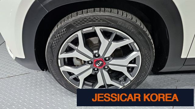 2020 Kia Seltos - Thumbnail 2