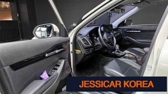 2020 Kia Seltos - Thumbnail 12