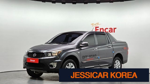 2012 KG Mobility Korando Sports - Thumbnail 2