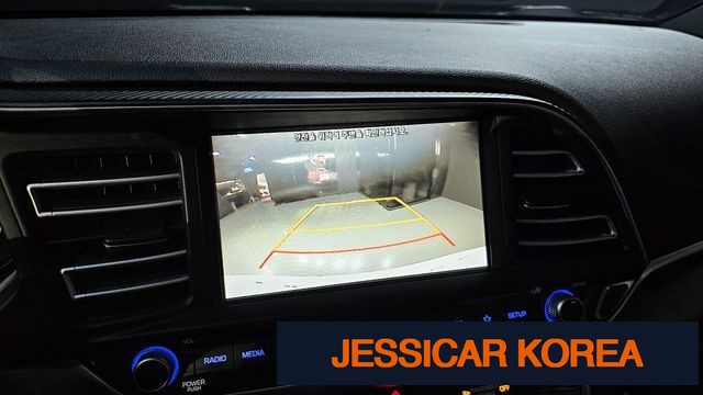 2020 Hyundai The New Avante AD - Thumbnail 7