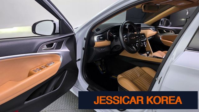 2022 Genesis The New G70 - Thumbnail 10