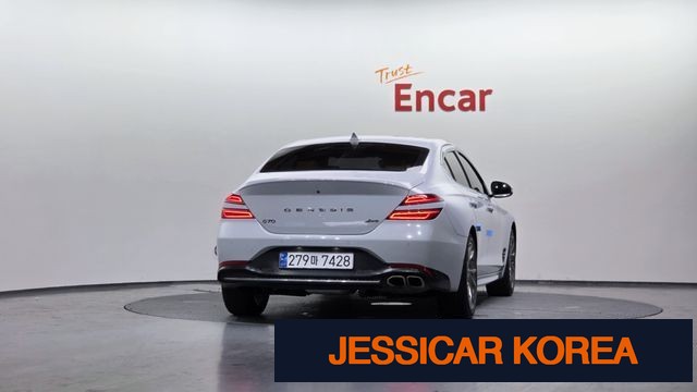 2022 Genesis The New G70 - Thumbnail 11