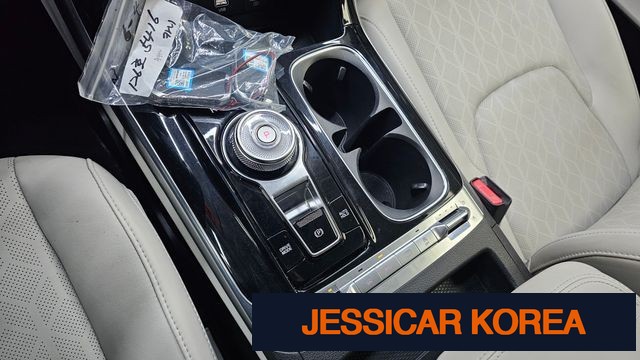 2021 Kia Carnival 4th Gen - Thumbnail 5