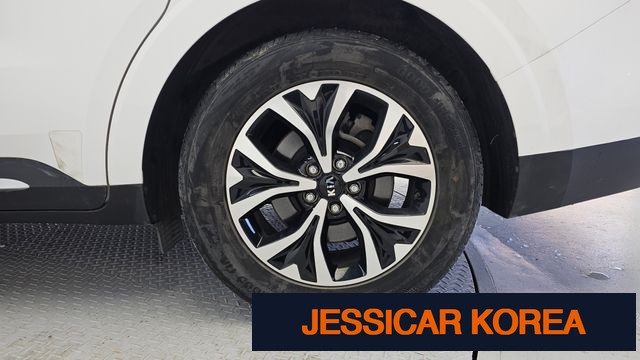 2021 Kia Carnival 4th Gen - Thumbnail 7