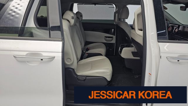 2021 Kia Carnival 4th Gen - Thumbnail 13