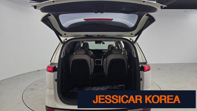 2021 Kia Carnival 4th Gen - Thumbnail 16