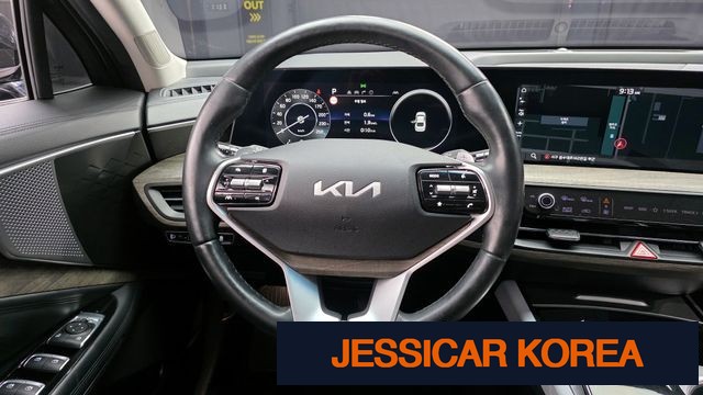 2023 Kia K8 - Thumbnail 9