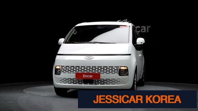 2023 Hyundai Staria - Thumbnail 8