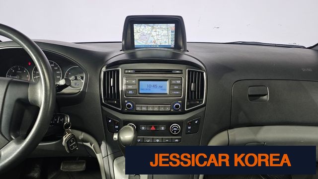 2016 Hyundai Grand Starex - Thumbnail 3