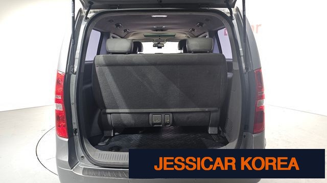 2016 Hyundai Grand Starex - Thumbnail 5
