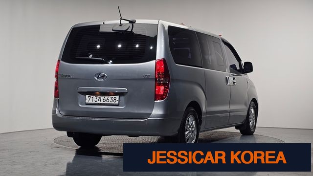 2016 Hyundai Grand Starex - Thumbnail 7