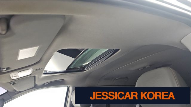 2016 Hyundai Grand Starex - Thumbnail 16