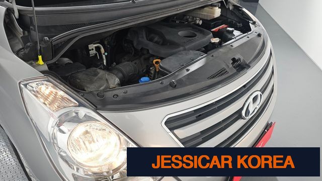 2016 Hyundai Grand Starex - Thumbnail 17