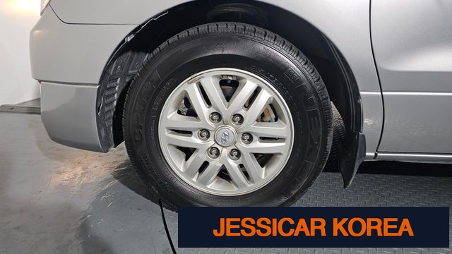 2016 Hyundai Grand Starex - Thumbnail 20