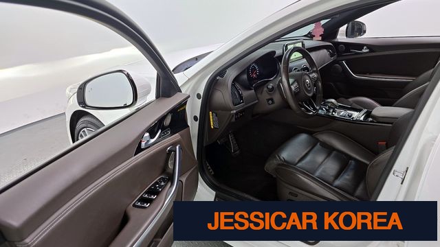 2018 Kia Stinger - Thumbnail 7