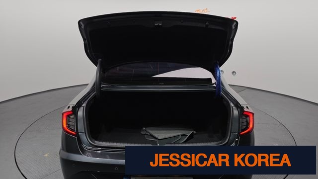 2021 Hyundai Sonata (DN8) - Thumbnail 16