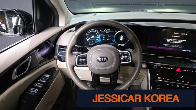 2021 Kia Carnival 4th Gen - Thumbnail 3