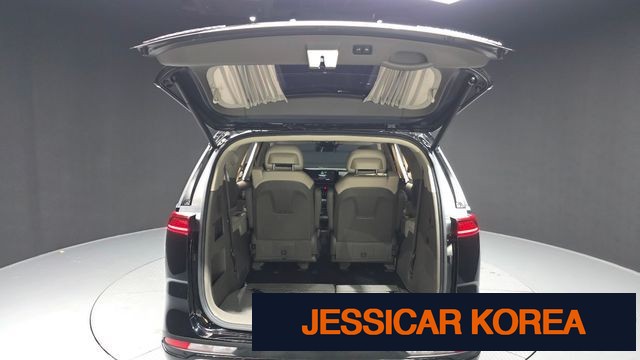 2021 Kia Carnival 4th Gen - Thumbnail 5