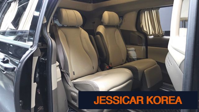 2021 Kia Carnival 4th Gen - Thumbnail 17