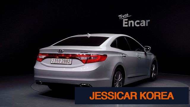 2016 Hyundai Grandeur HG - Thumbnail 3