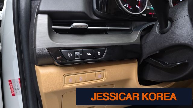 2023 Kia Carnival 4th Gen - Thumbnail 9