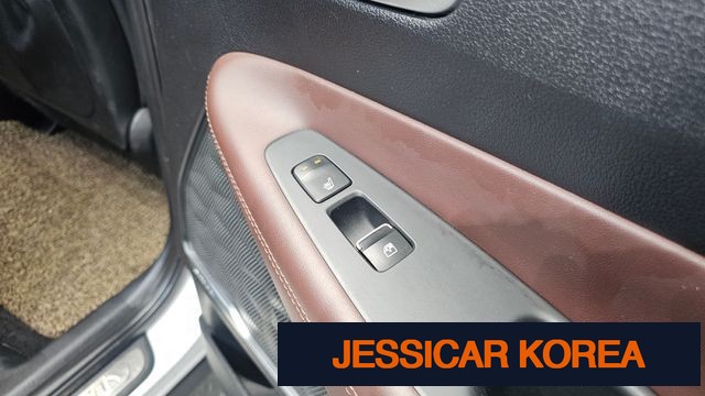 2019 Hyundai Santa Fe TM - Thumbnail 3