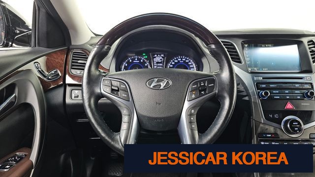 2015 Hyundai Grandeur HG - Thumbnail 2