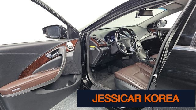 2015 Hyundai Grandeur HG - Thumbnail 3