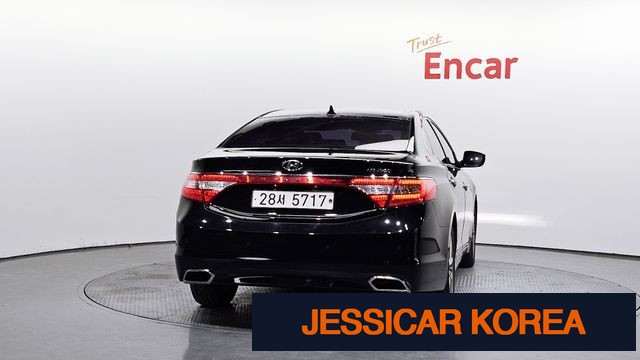 2015 Hyundai Grandeur HG - Thumbnail 5