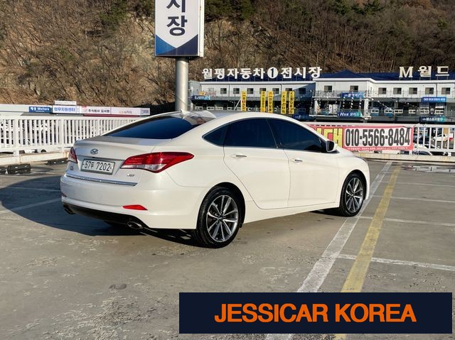 2015 Hyundai i40 saloon - Thumbnail 15