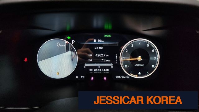 2023 Genesis The New G70 Shooting Brake - Thumbnail 20