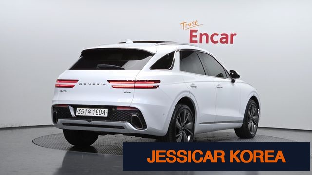 2023 Genesis GV70 - Thumbnail 6