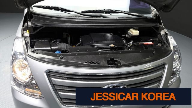2016 Hyundai Grand Starex - Thumbnail 2