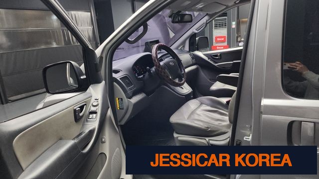 2016 Hyundai Grand Starex - Thumbnail 16