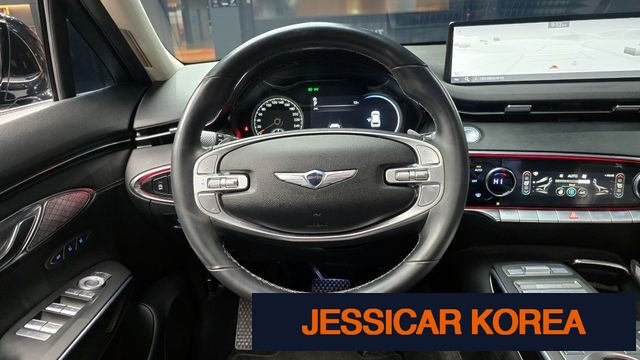 2023 Genesis GV70 - Thumbnail 17