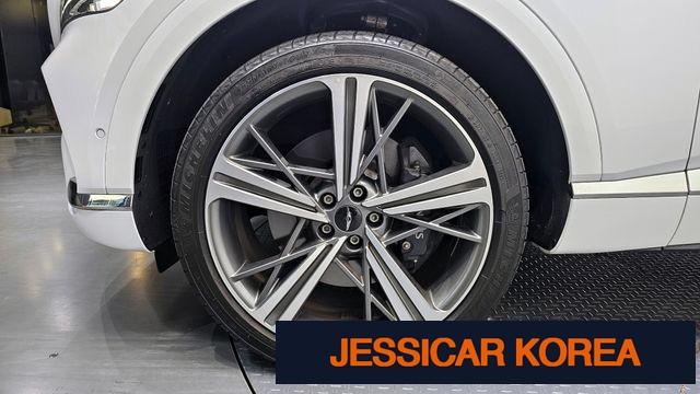 2024 Genesis GV80 Coupe - Thumbnail 17