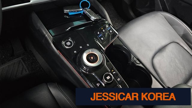 2022 Kia Sportage 5th Gen - Thumbnail 3