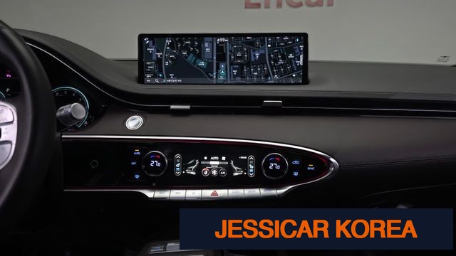 2024 Genesis GV70 - Thumbnail 2