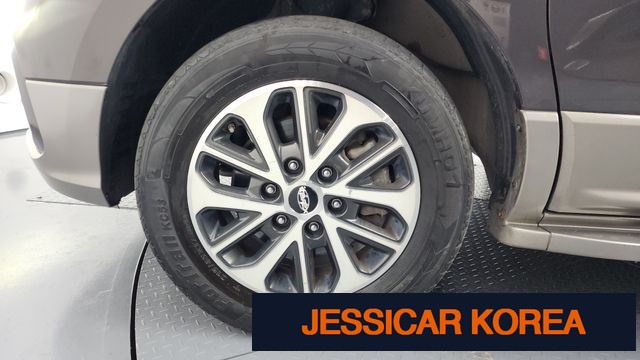 2019 Hyundai The New Grand Starex - Thumbnail 10