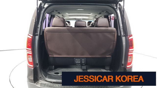 2019 Hyundai The New Grand Starex - Thumbnail 19