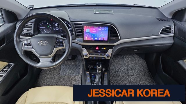 2016 Hyundai Avante AD - Thumbnail 2