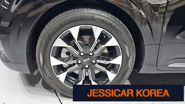 2021 Kia Carnival 4th Gen - Thumbnail 2