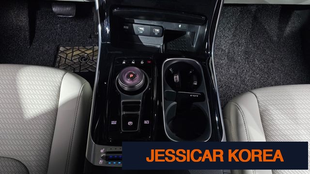 2021 Kia Carnival 4th Gen - Thumbnail 14