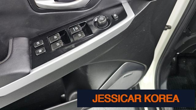 2015 KG Mobility New Korando C - Thumbnail 7
