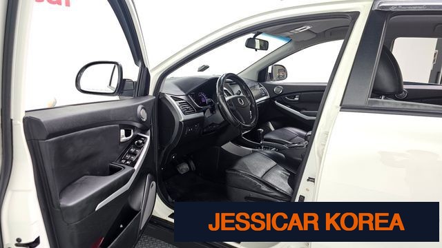 2015 KG Mobility New Korando C - Thumbnail 17
