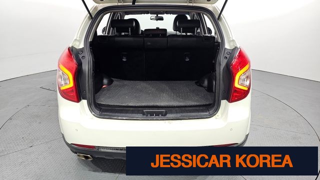 2015 KG Mobility New Korando C - Thumbnail 18